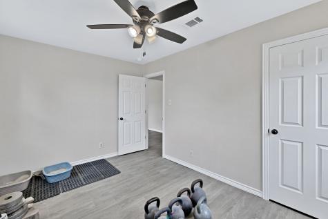 6028 Herschel Drive Watauga TX 76148