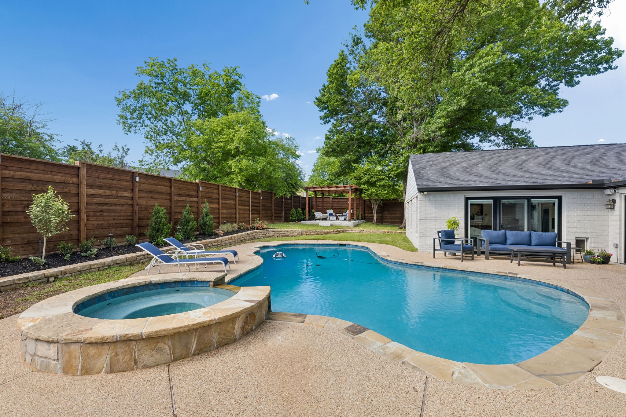1114 Normandy Drive Grapevine TX 76051