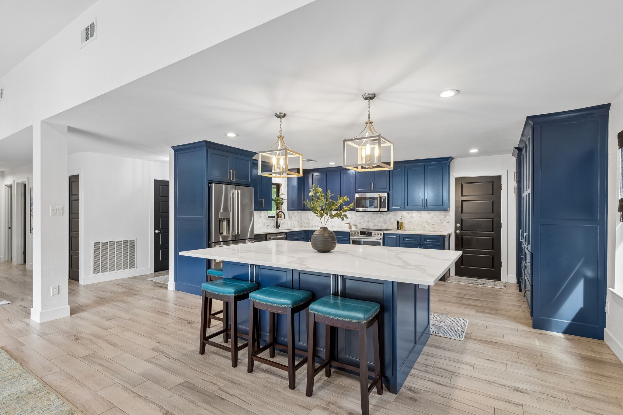 1114 Normandy Drive Grapevine TX 76051