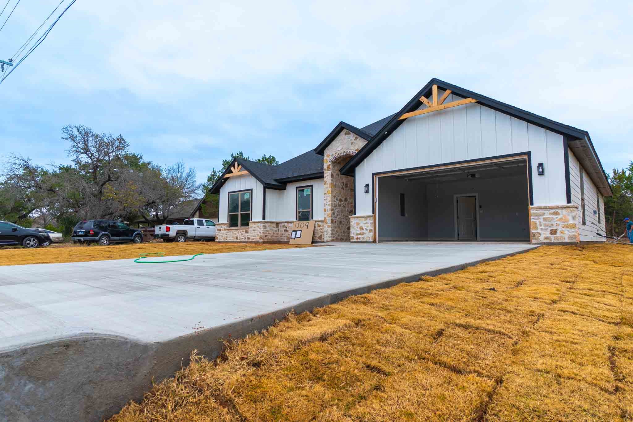1509 Anaconda Trail Granbury TX 76048