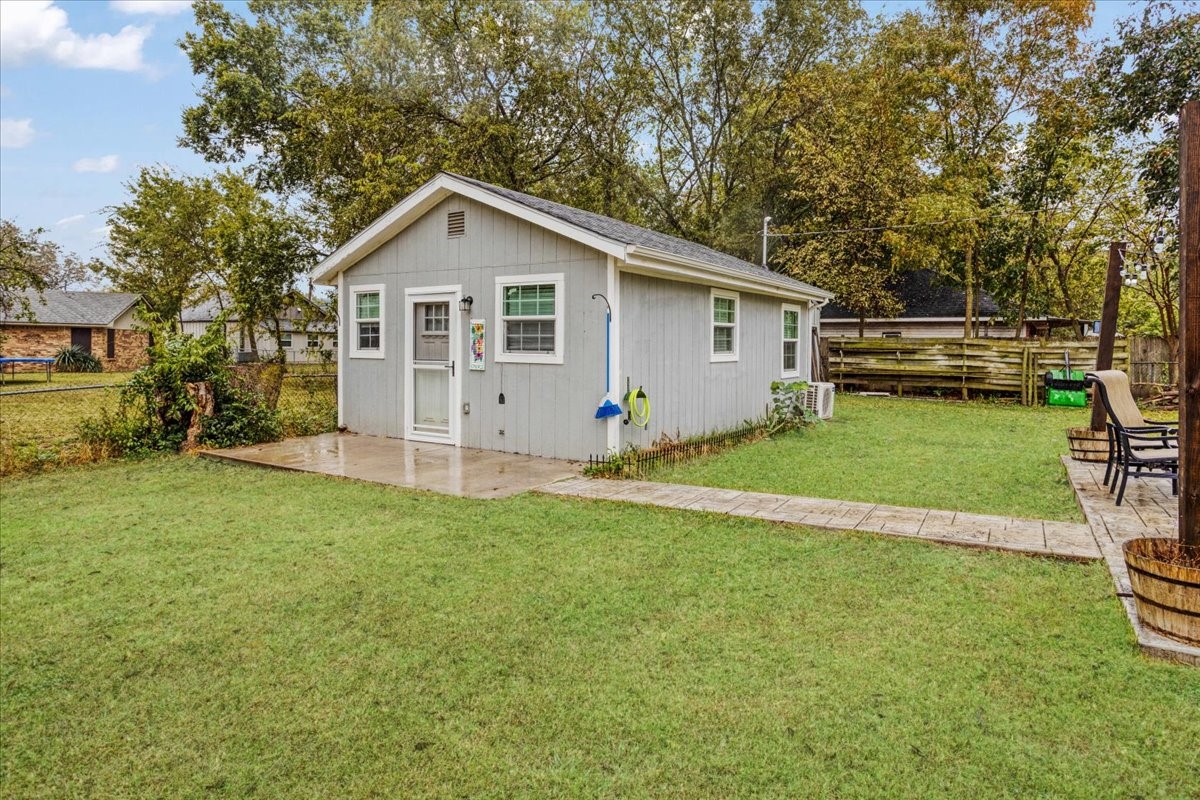 107 S Branch Street Bells TX 75414