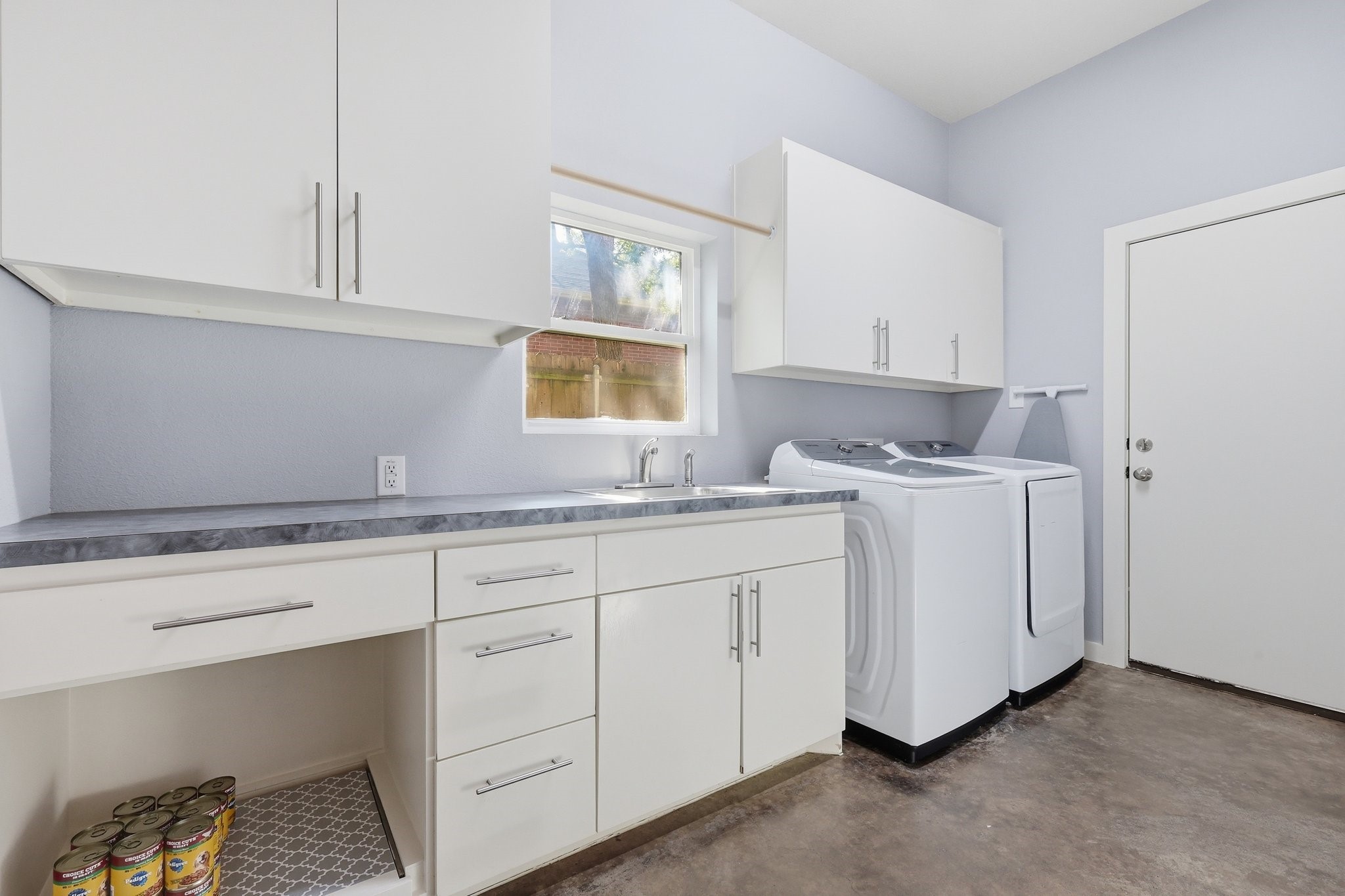 908 Idlewild Court Highland Village TX 75077