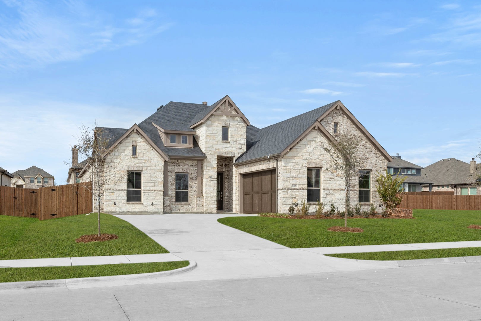 4805 Nomad Drive Midlothian TX 76065