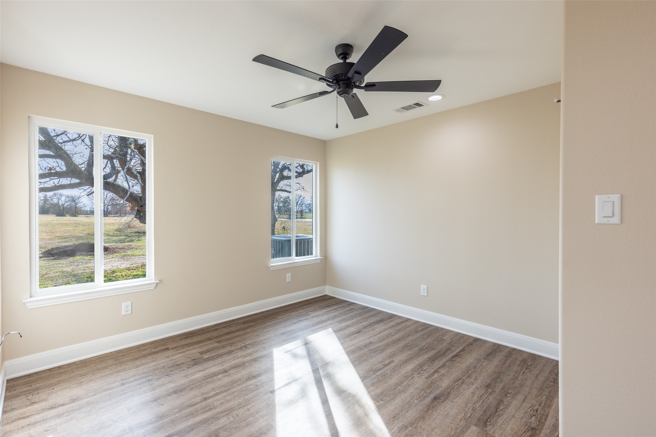 315 Private Road 7327 Emory TX 75440