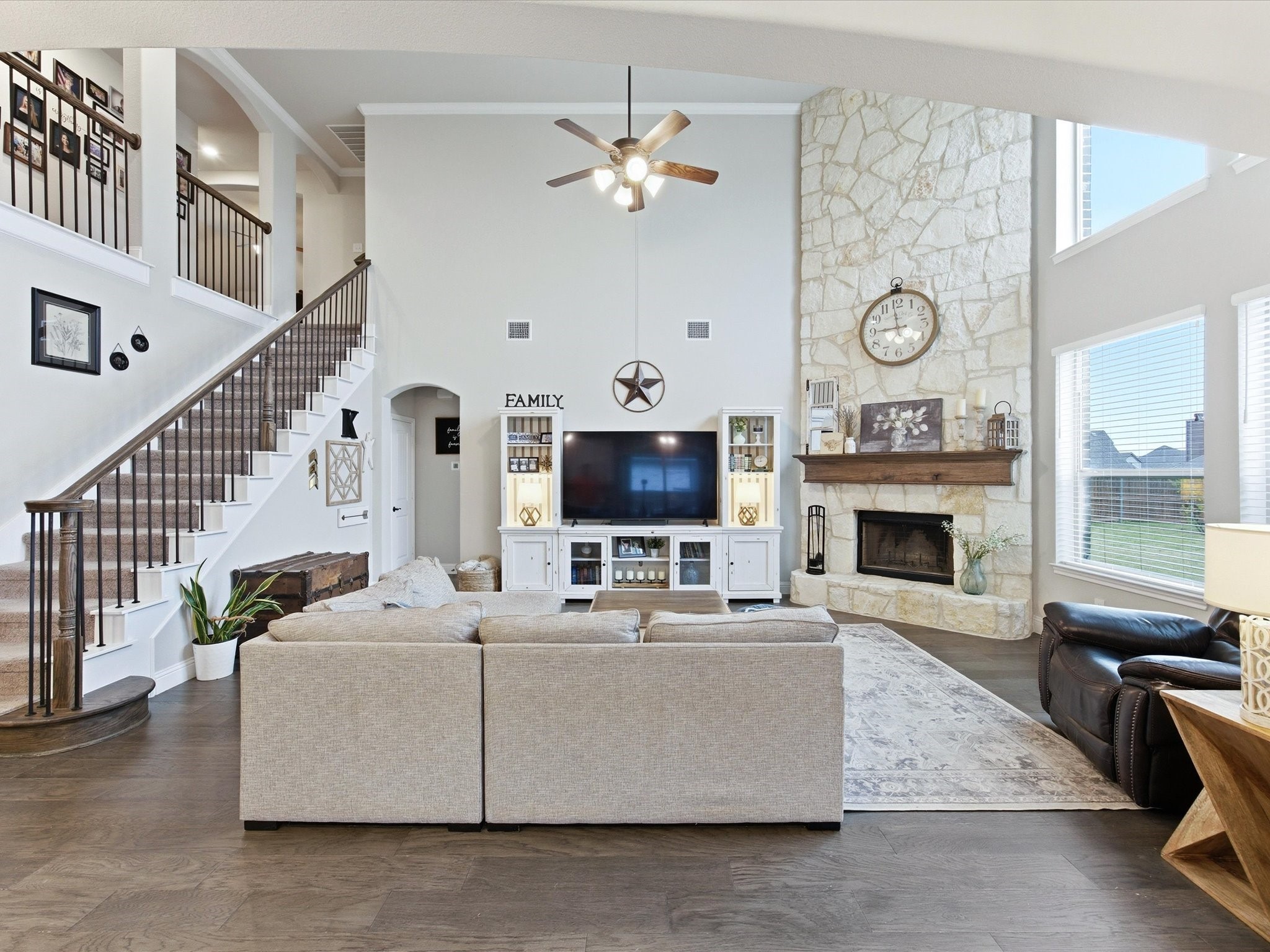602 Dean Box Drive Waxahachie TX 75165