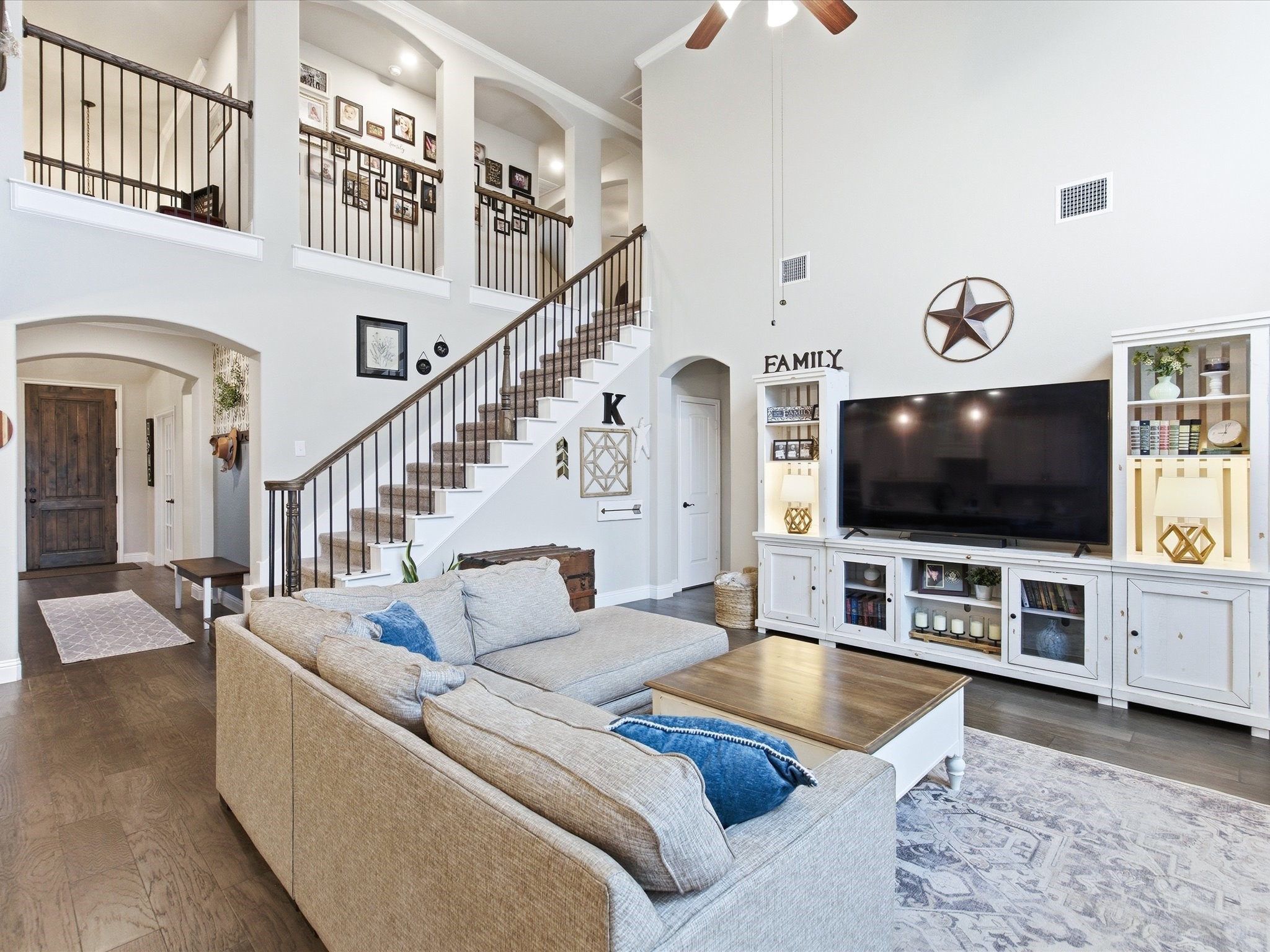 602 Dean Box Drive Waxahachie TX 75165