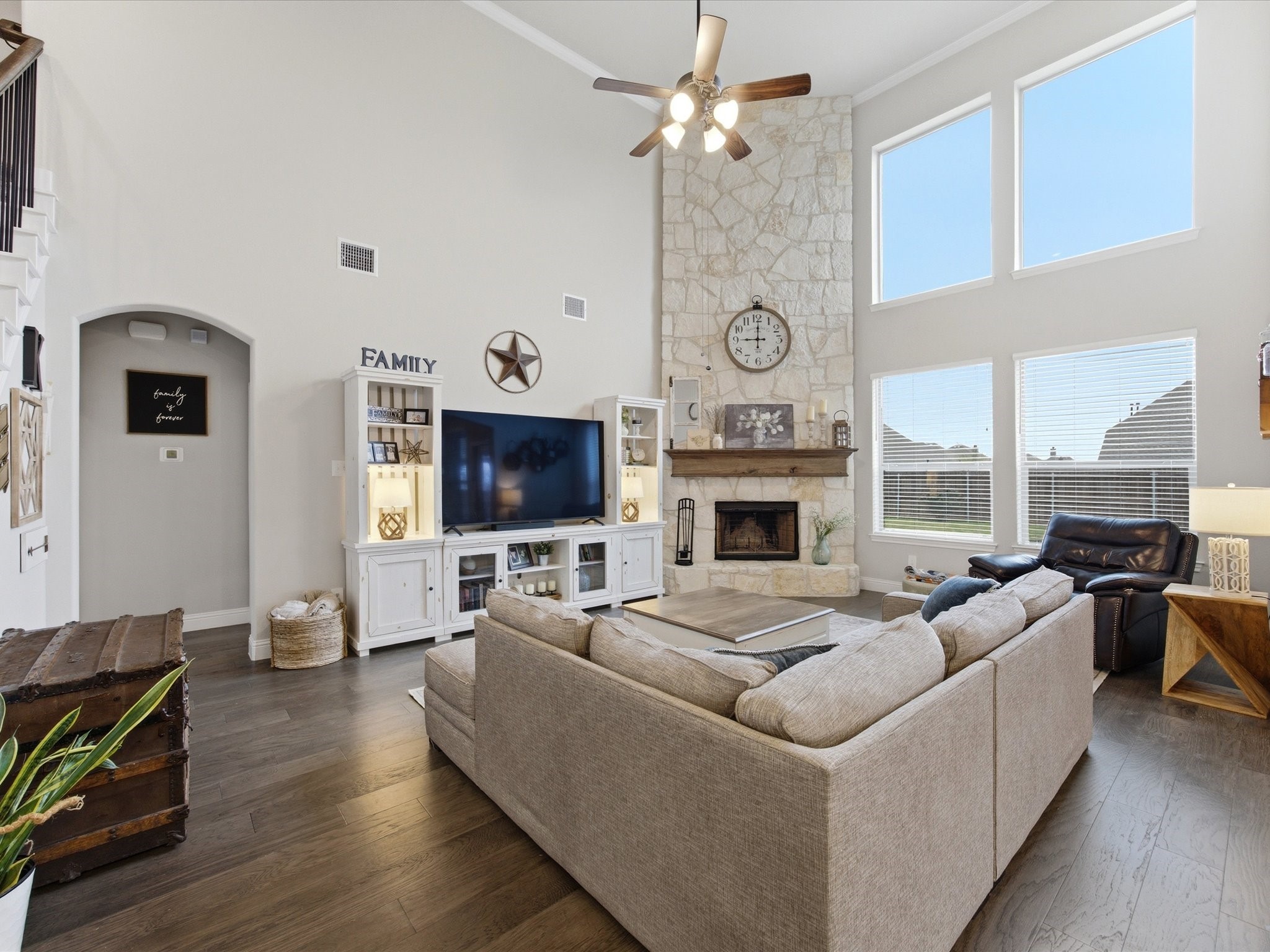 602 Dean Box Drive Waxahachie TX 75165