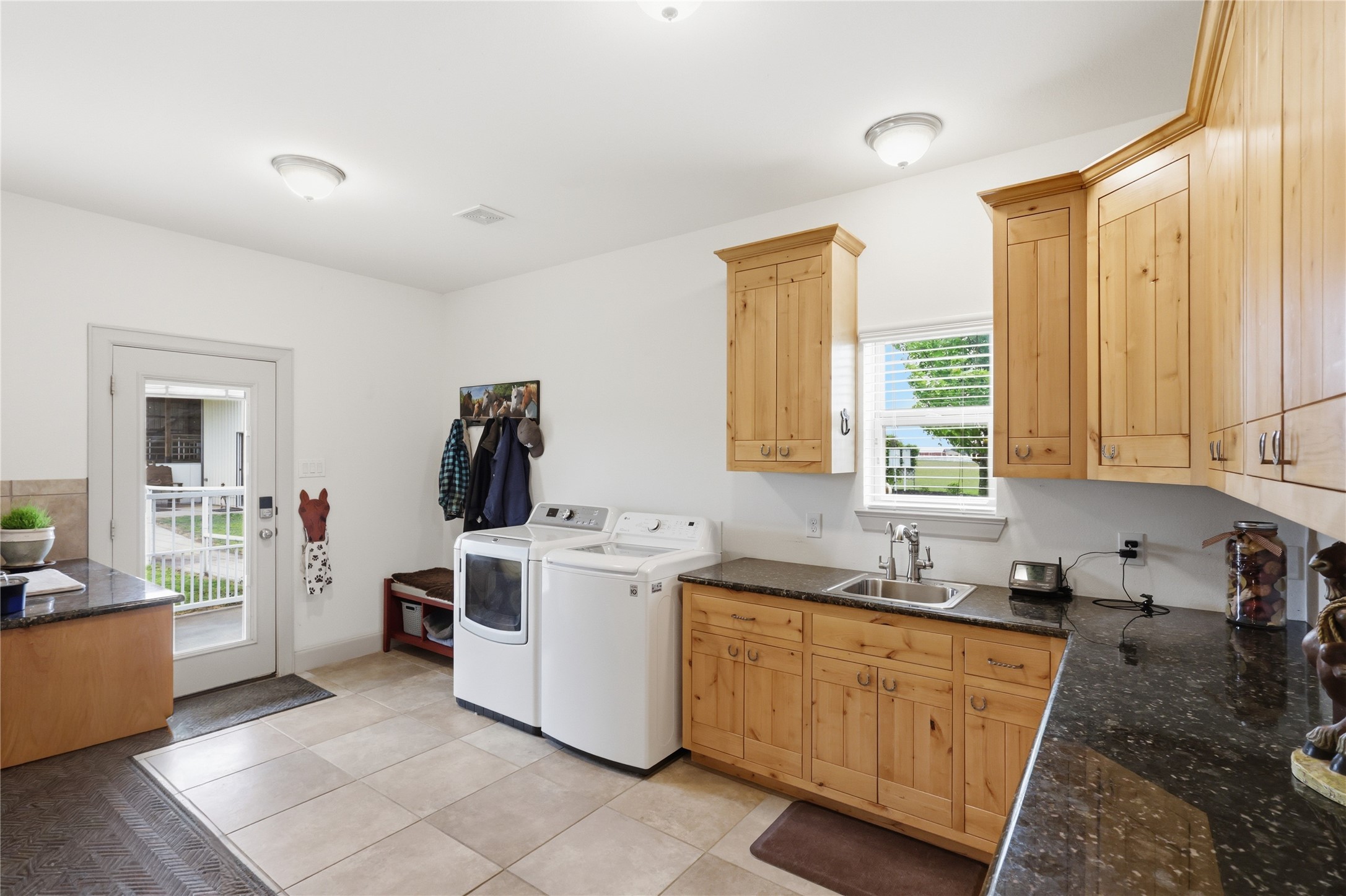 198 County Road 1262 Whitesboro TX 76273