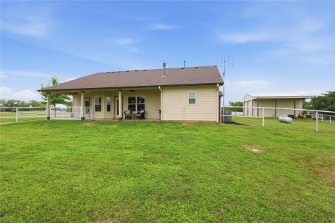 198 County Road 1262 Whitesboro TX 76273