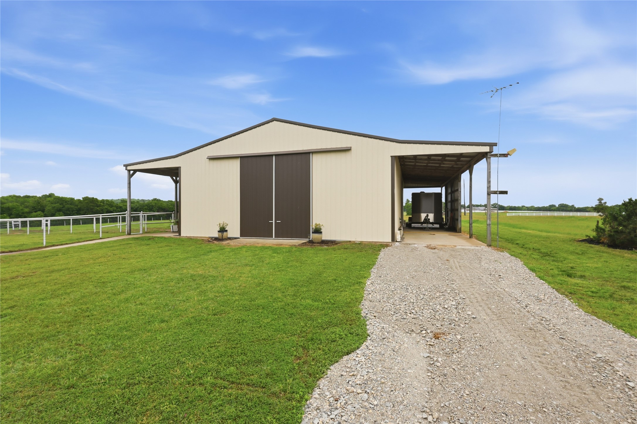 198 County Road 1262 Whitesboro TX 76273