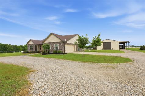 198 County Road 1262 Whitesboro TX 76273