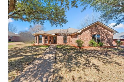 108 Whispering Meadows Drive Hewitt TX 76643