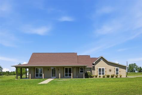1676 NW County Road 1030 Mount Vernon TX 75457