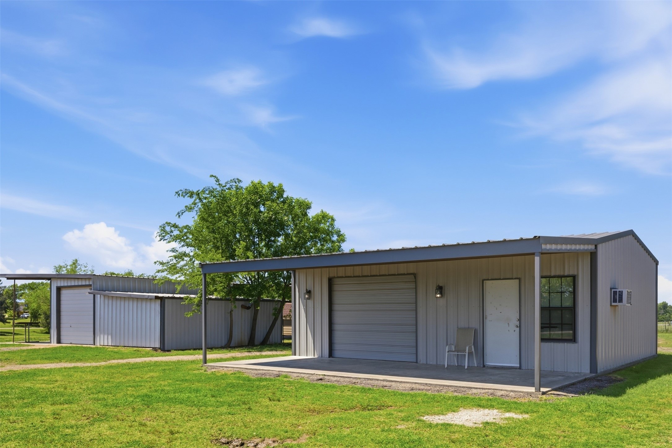 1676 NW County Road 1030 Mount Vernon TX 75457