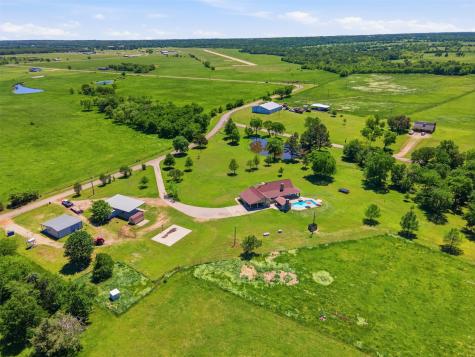 1676 NW County Road 1030 Mount Vernon TX 75457