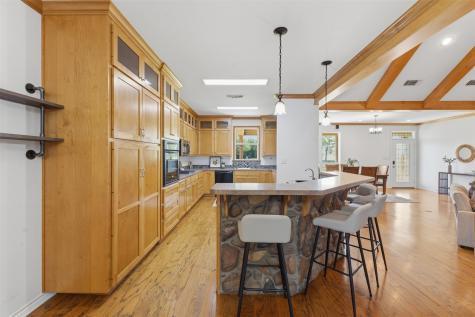 1676 NW County Road 1030 Mount Vernon TX 75457