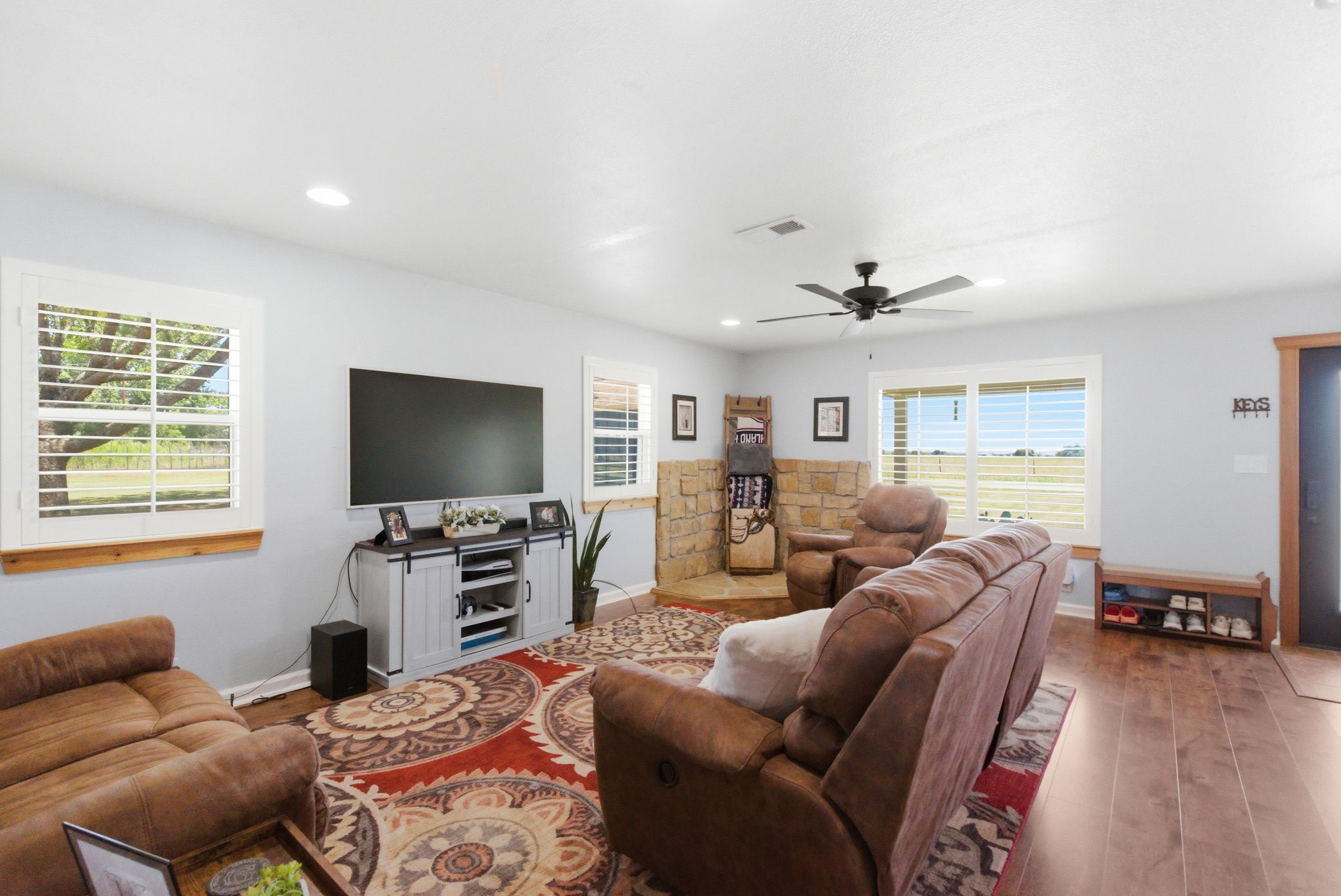 1198 Poe Prairie Road Millsap TX 76066