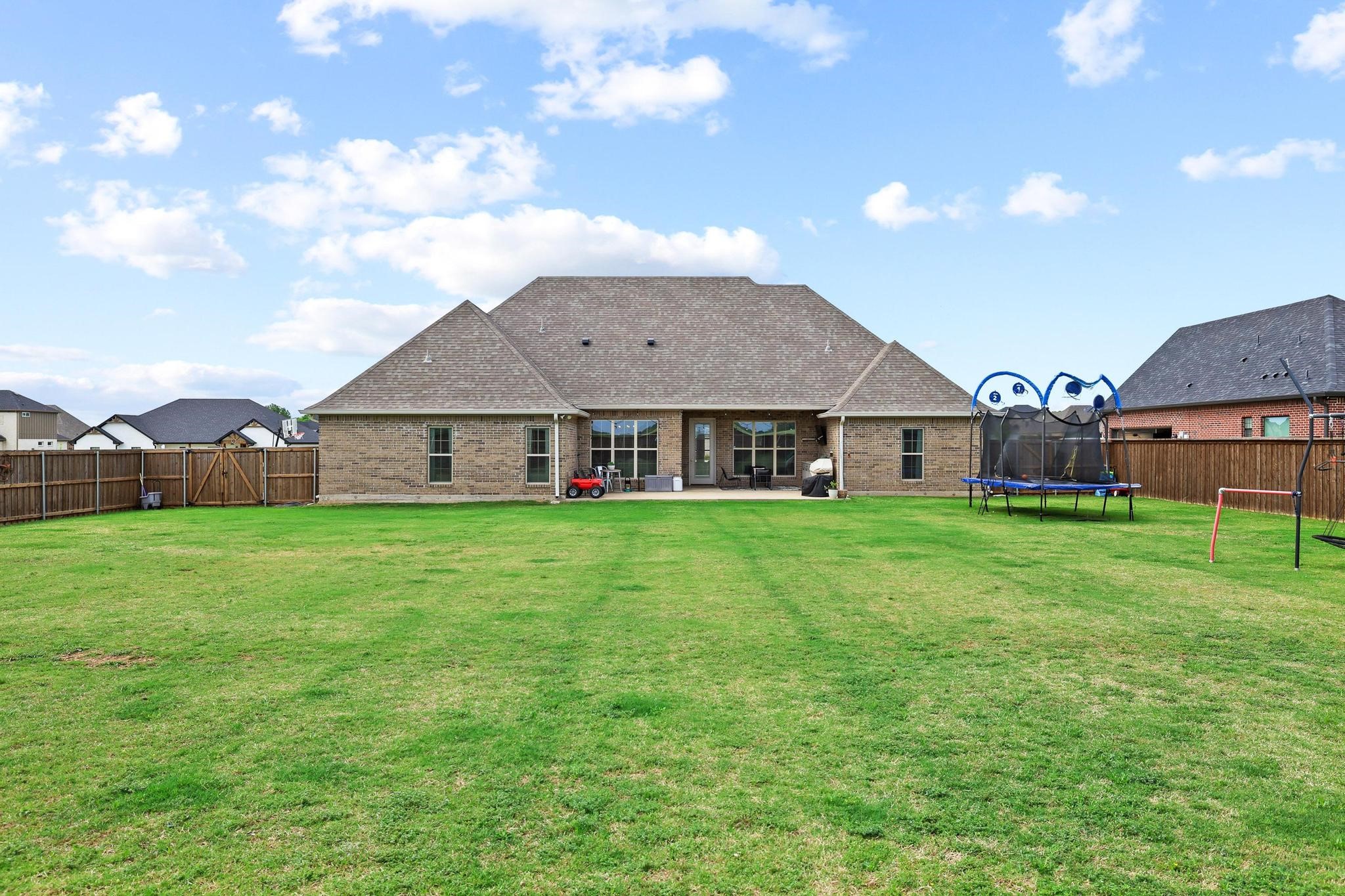 112 Chisolm Trail Pottsboro TX 75076