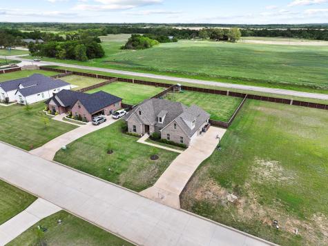 112 Chisolm Trail Pottsboro TX 75076