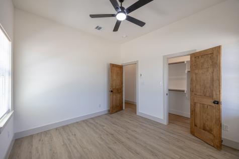 820 Glen Garden Fort Worth TX 76104