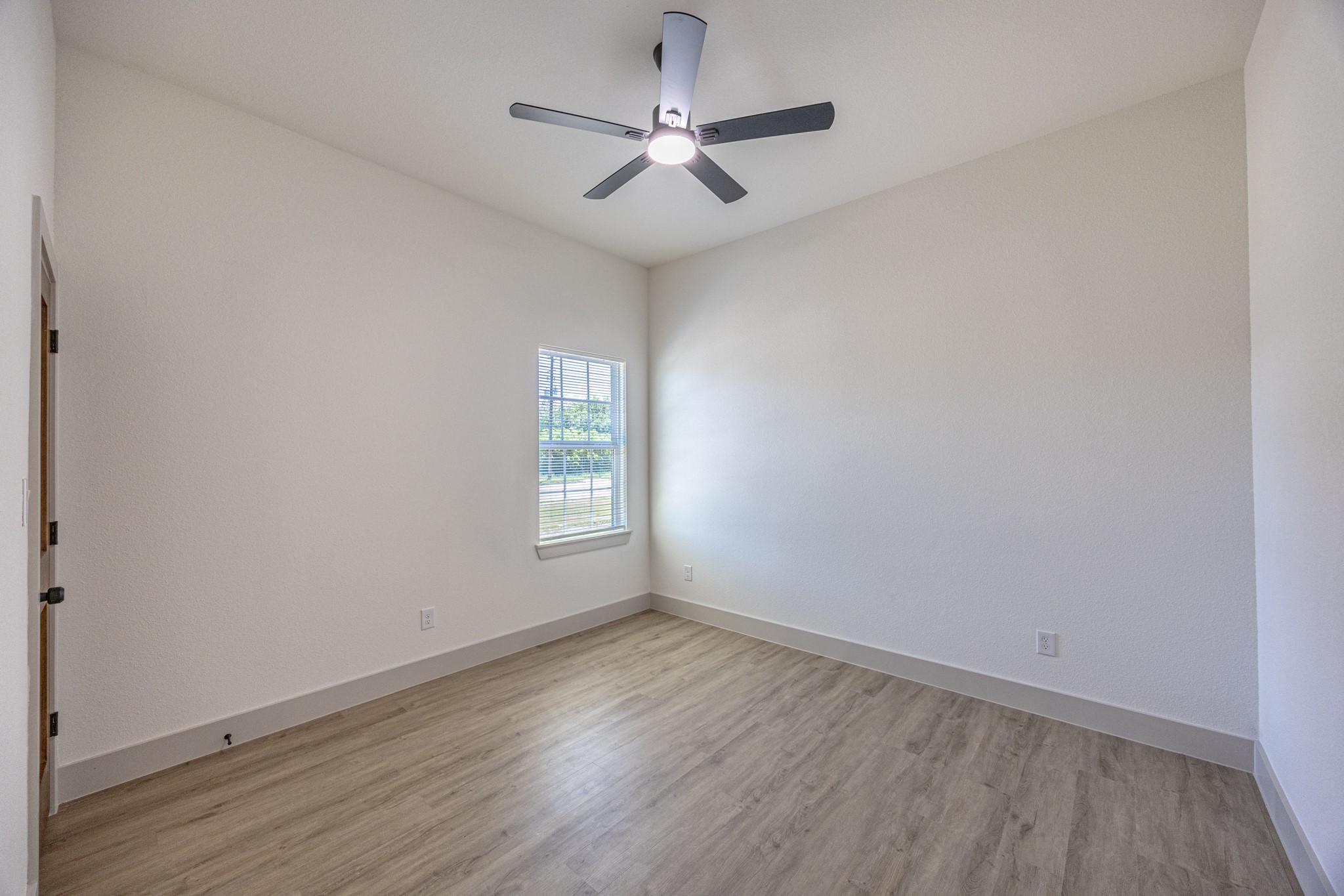 820 Glen Garden Fort Worth TX 76104