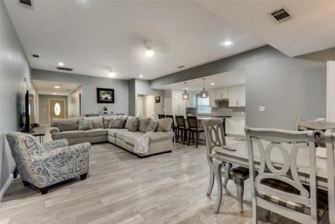 1201 Mayfield Avenue Garland TX 75041