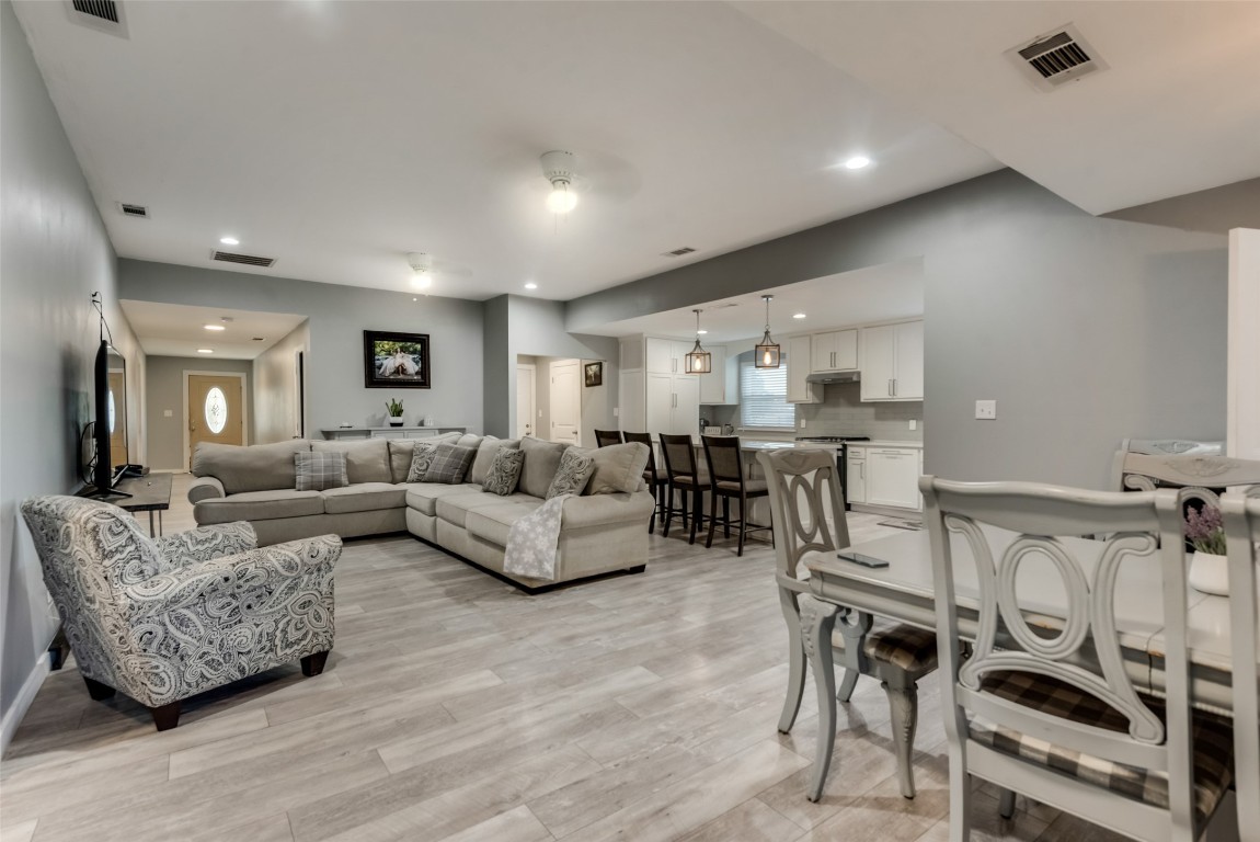 1201 Mayfield Avenue Garland TX 75041