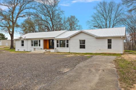 4079 State Highway 87 S Center TX 75935