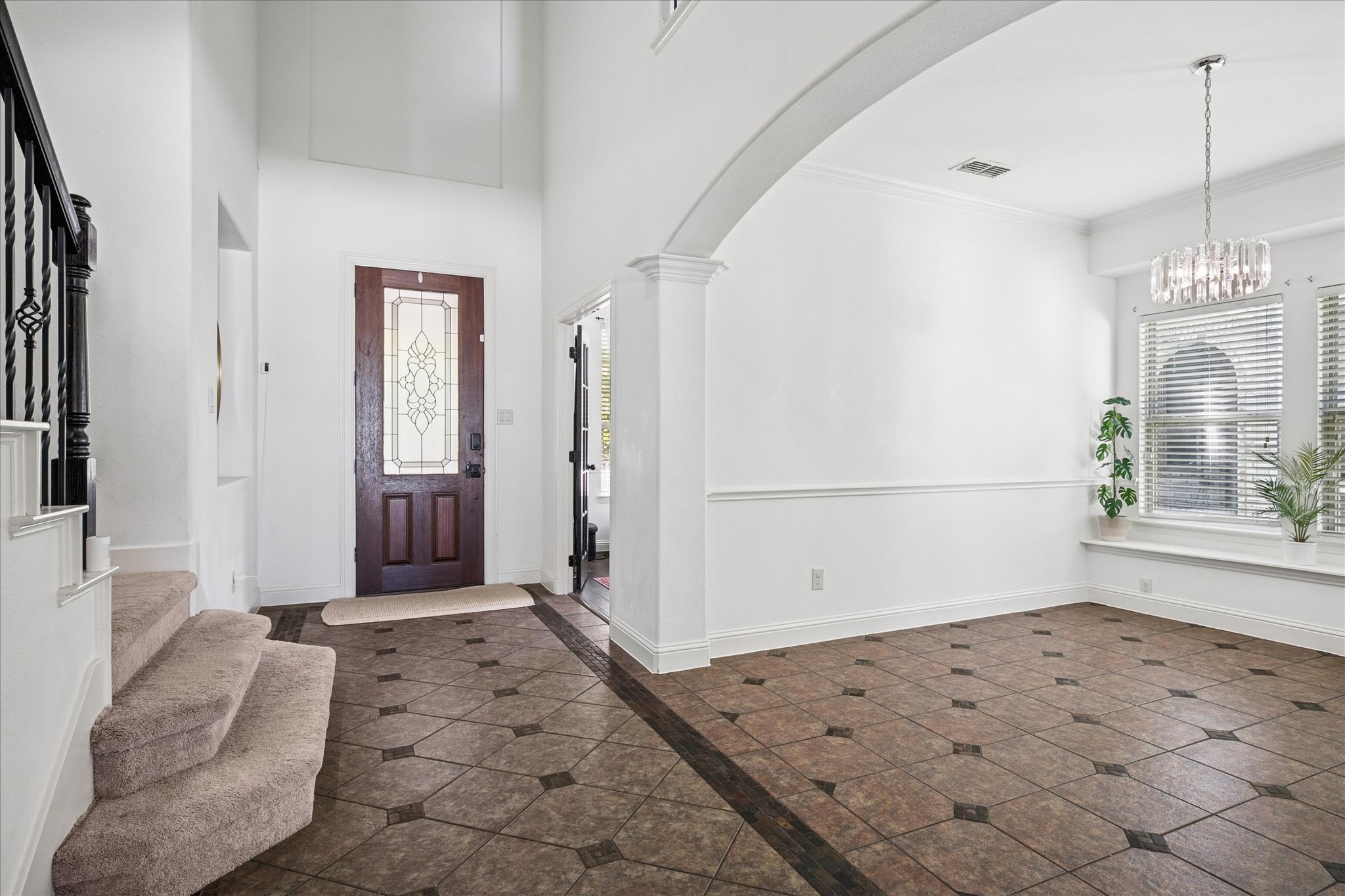 1131 Charleston Lane Savannah TX 76227