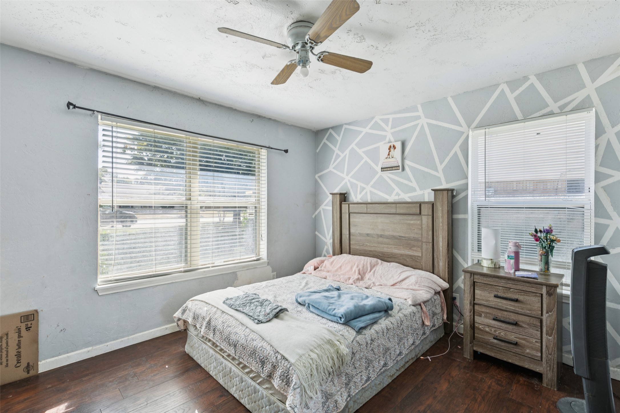 1901 Kris Street Irving TX 75060