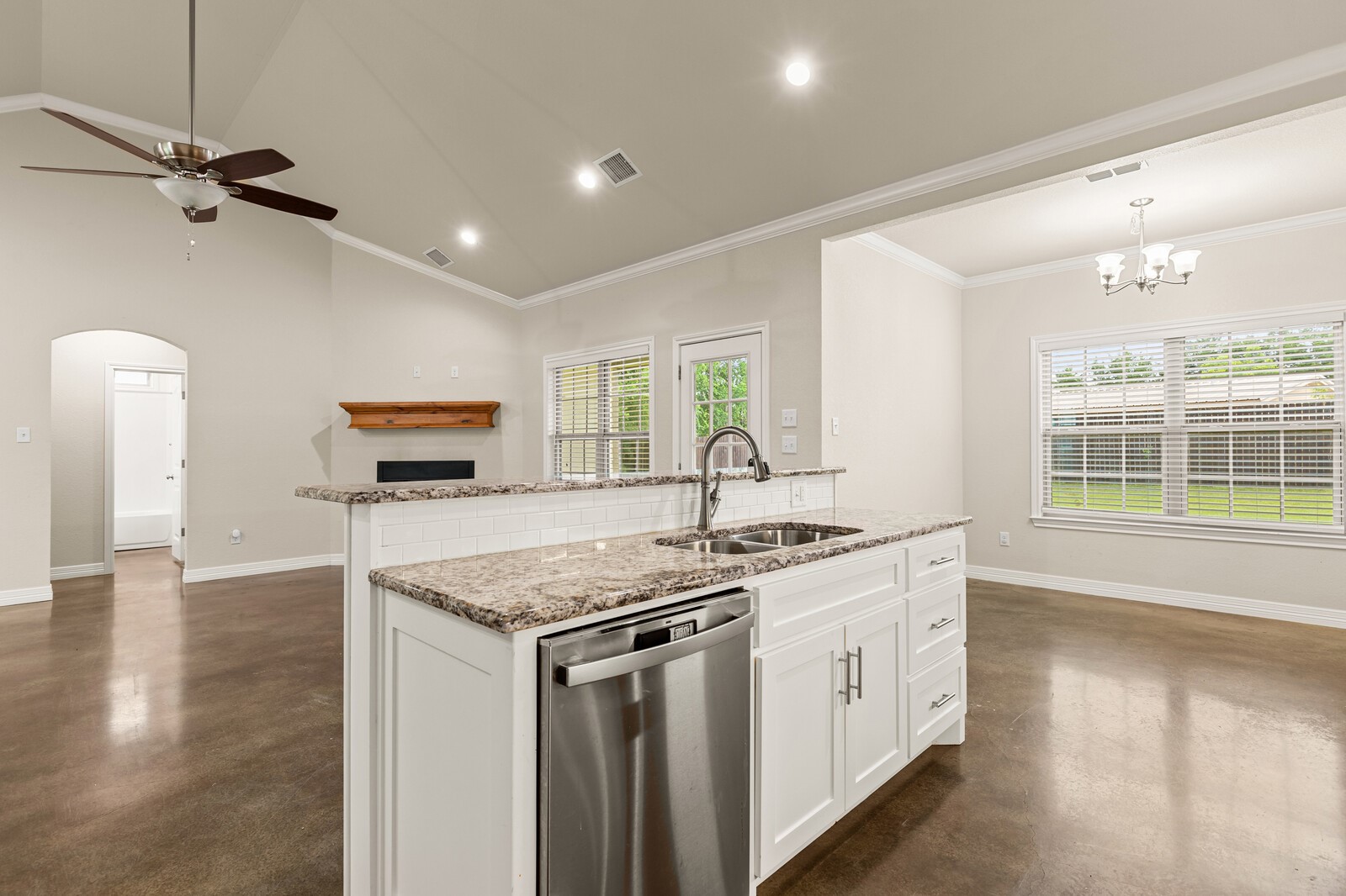 263 E Cougar Lane China Spring TX 76633