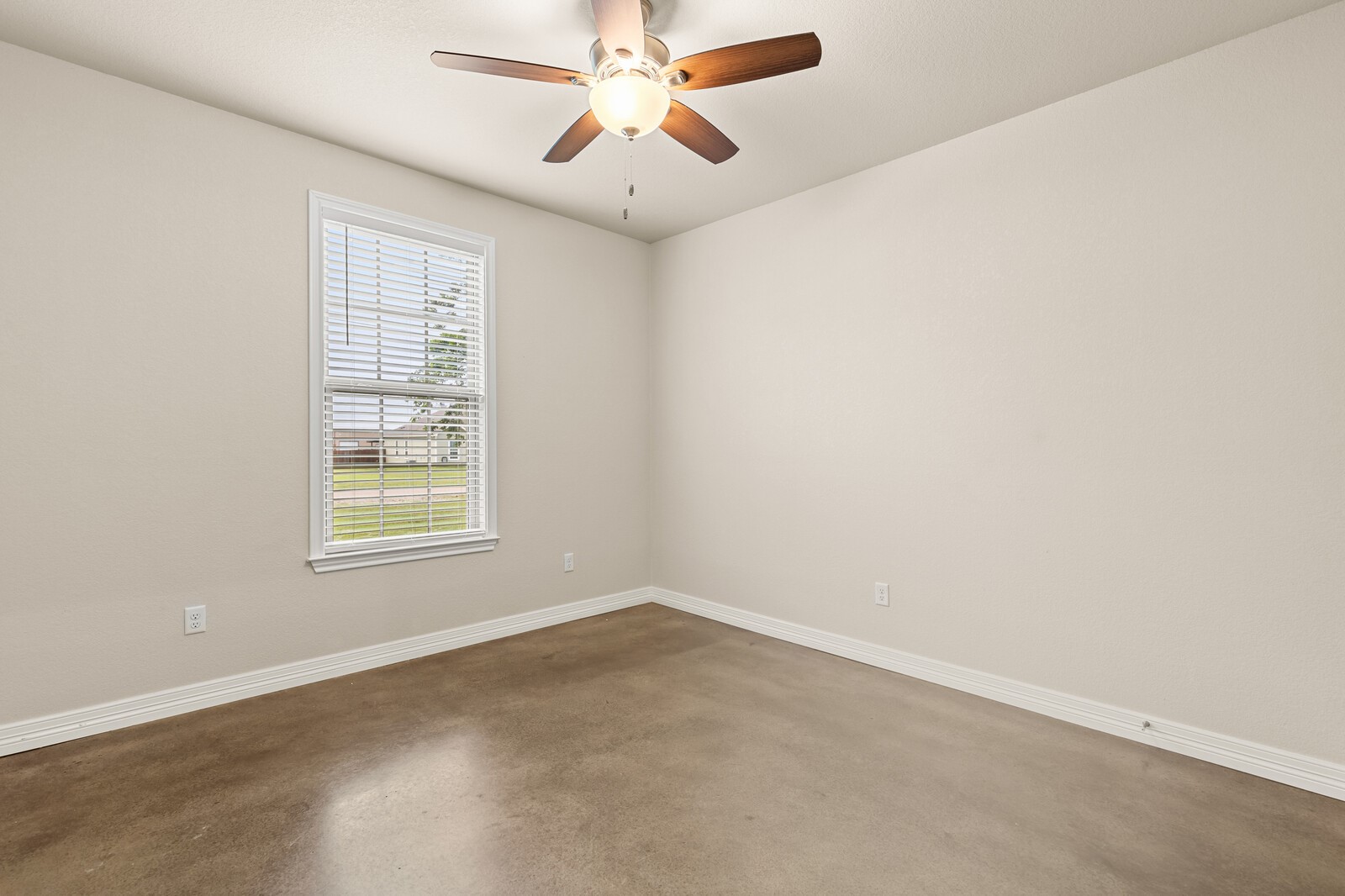 263 E Cougar Lane China Spring TX 76633