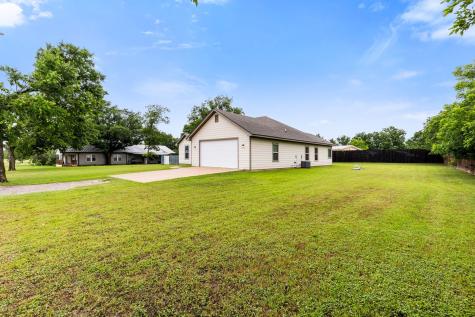 263 E Cougar Lane China Spring TX 76633