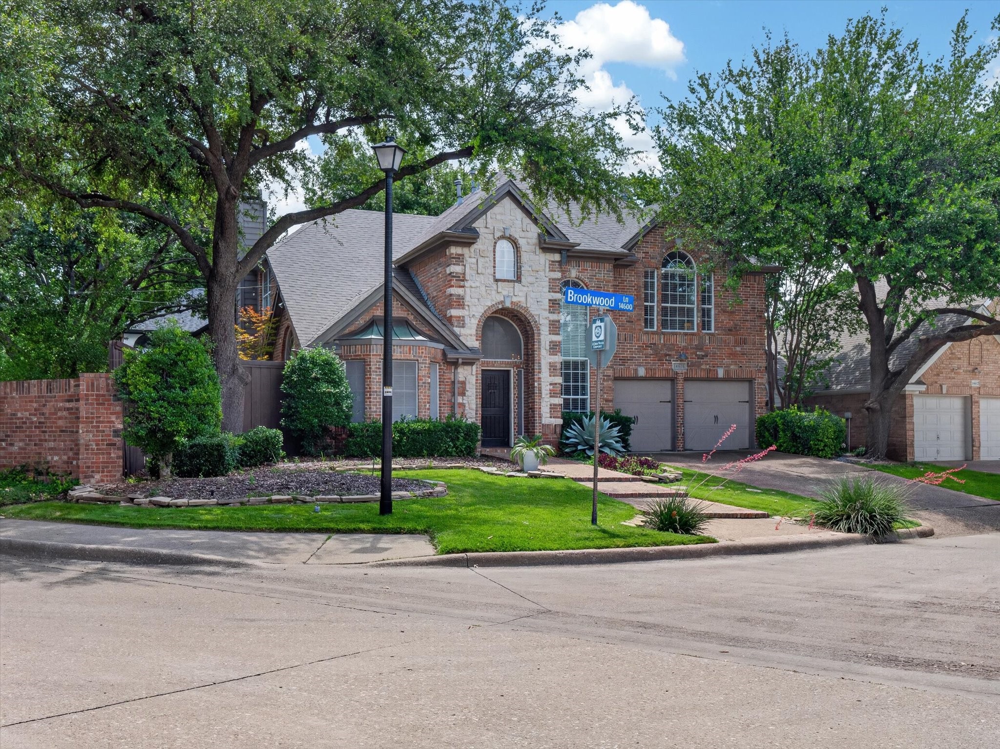 14616 Brookwood Lane Addison TX 75001