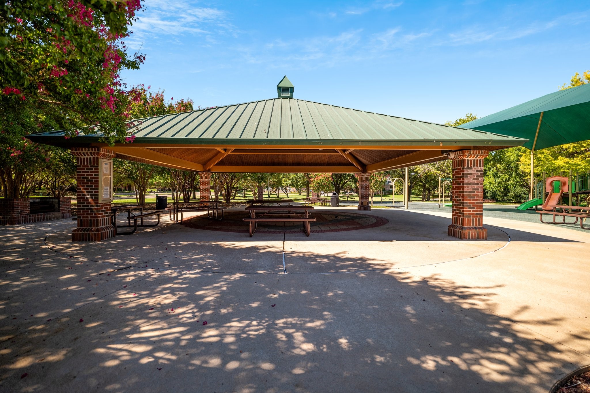 14616 Brookwood Lane Addison TX 75001