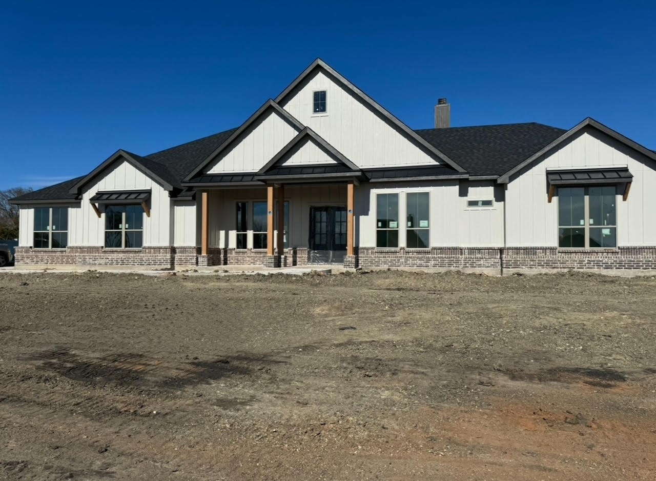2424 Chestnut Court Van Alstyne TX 75495