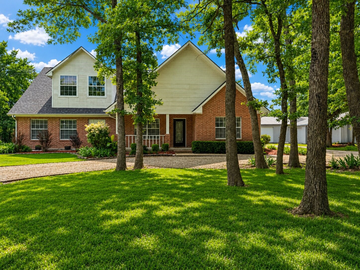 3051 County Road 3312 Greenville TX 75402
