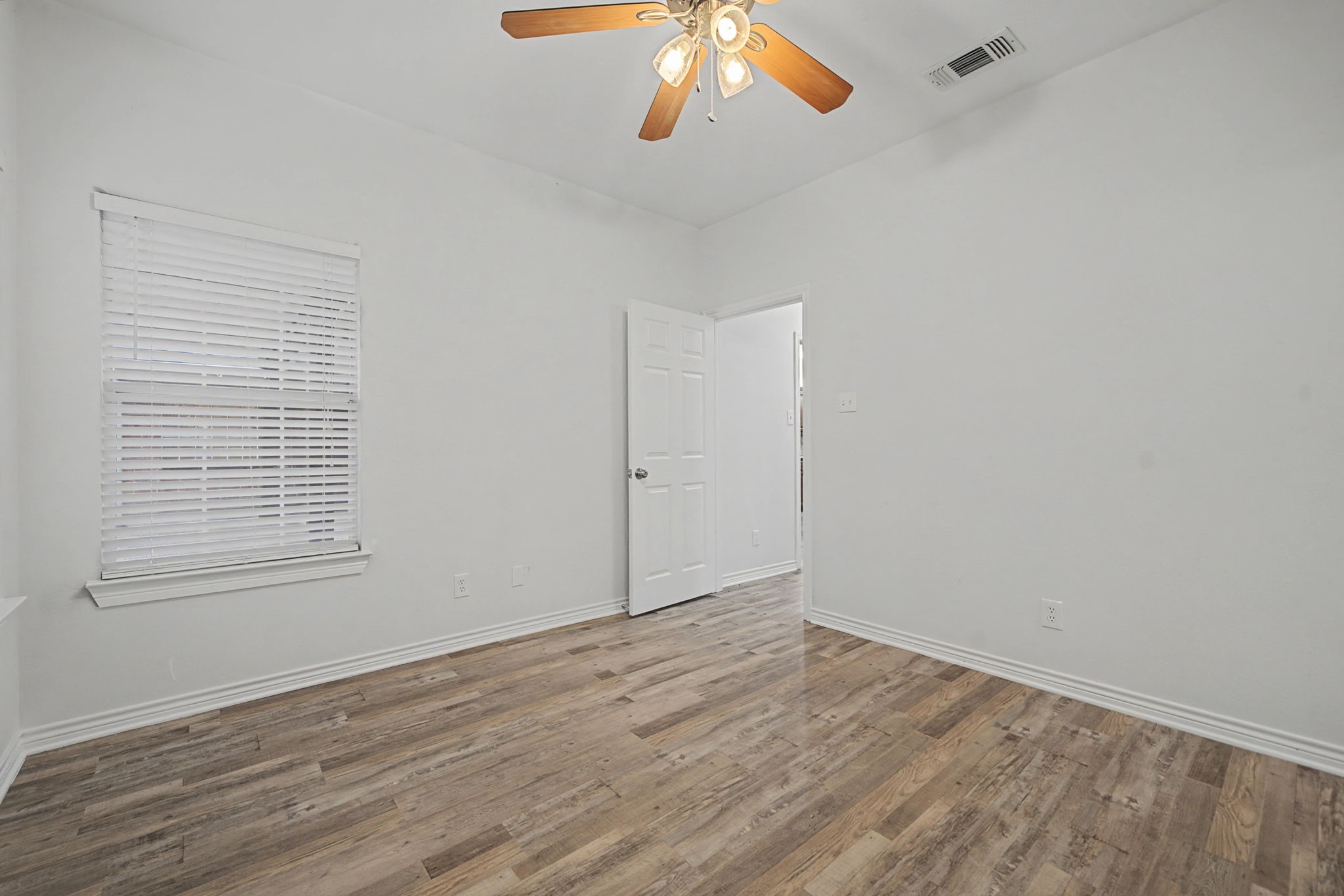 3051 County Road 3312 Greenville TX 75402