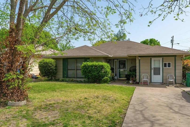 3135 Maple Avenue Greenville TX 75402