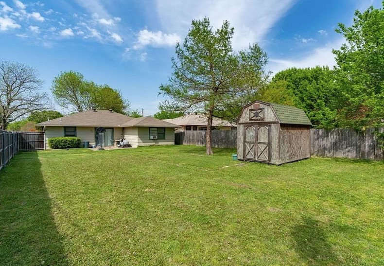 3135 Maple Avenue Greenville TX 75402