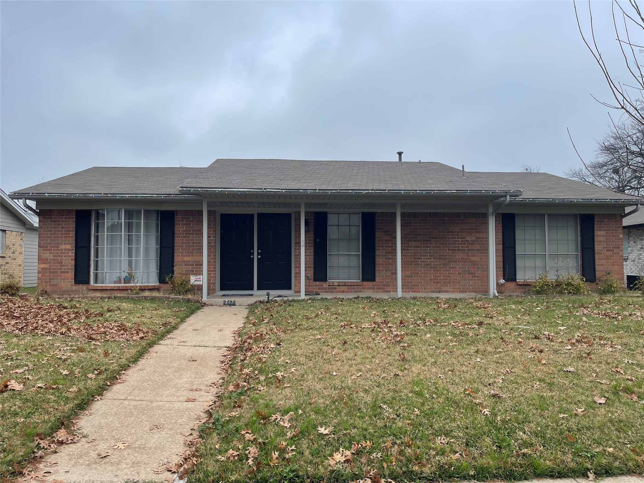717 Kingsbridge Drive Garland TX 75040