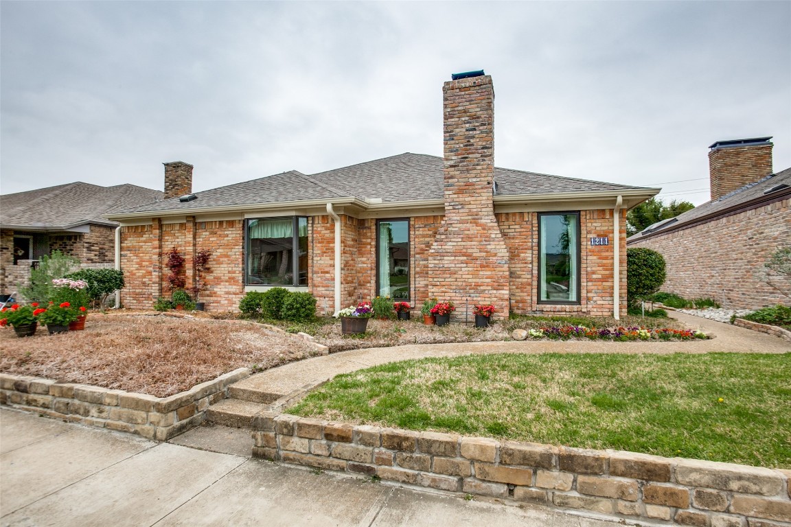 1211 Whispering Oaks Lane Richardson TX 75081