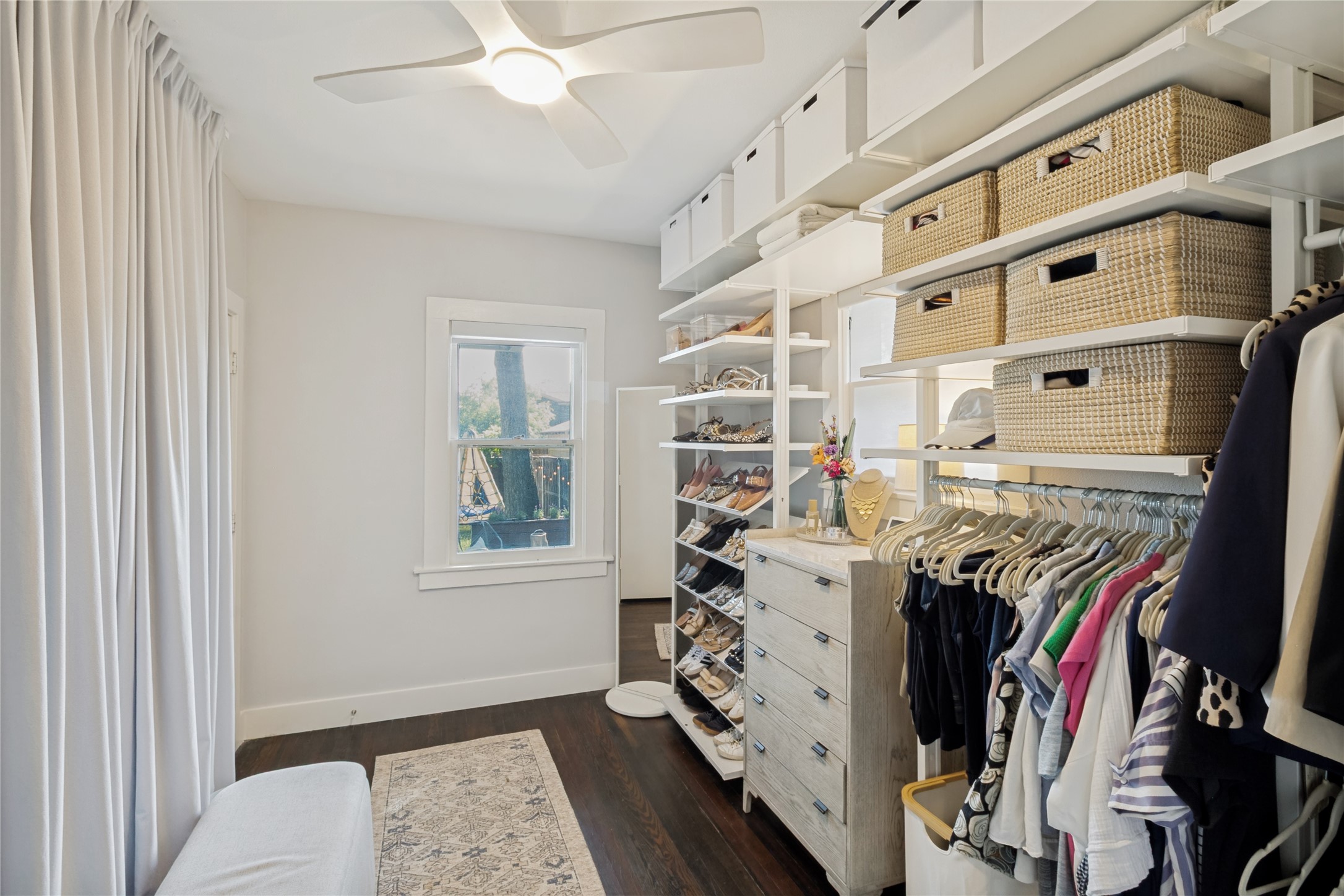 1023 Mount Auburn Avenue Dallas TX 75223