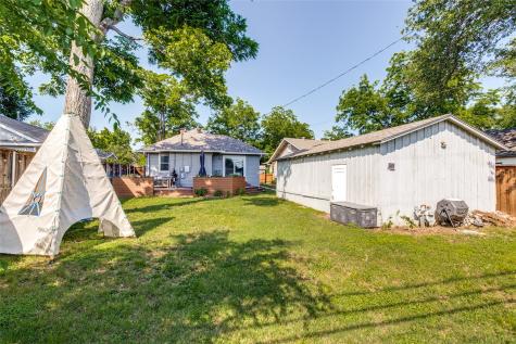 1023 Mount Auburn Avenue Dallas TX 75223