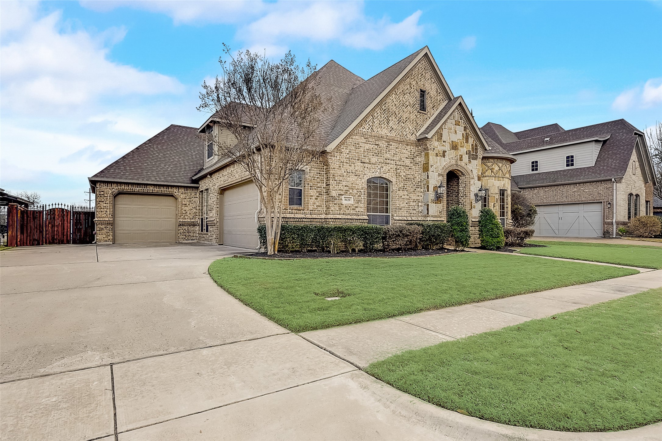 8120 Long Trail Drive North Richland Hills TX 76182