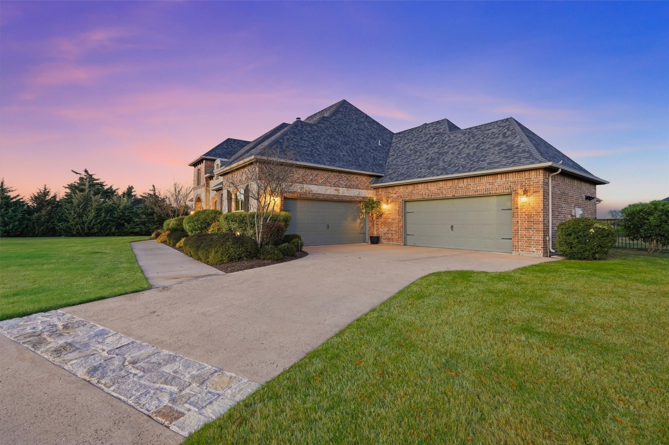 820 Maplewood Lane Lucas TX 75002