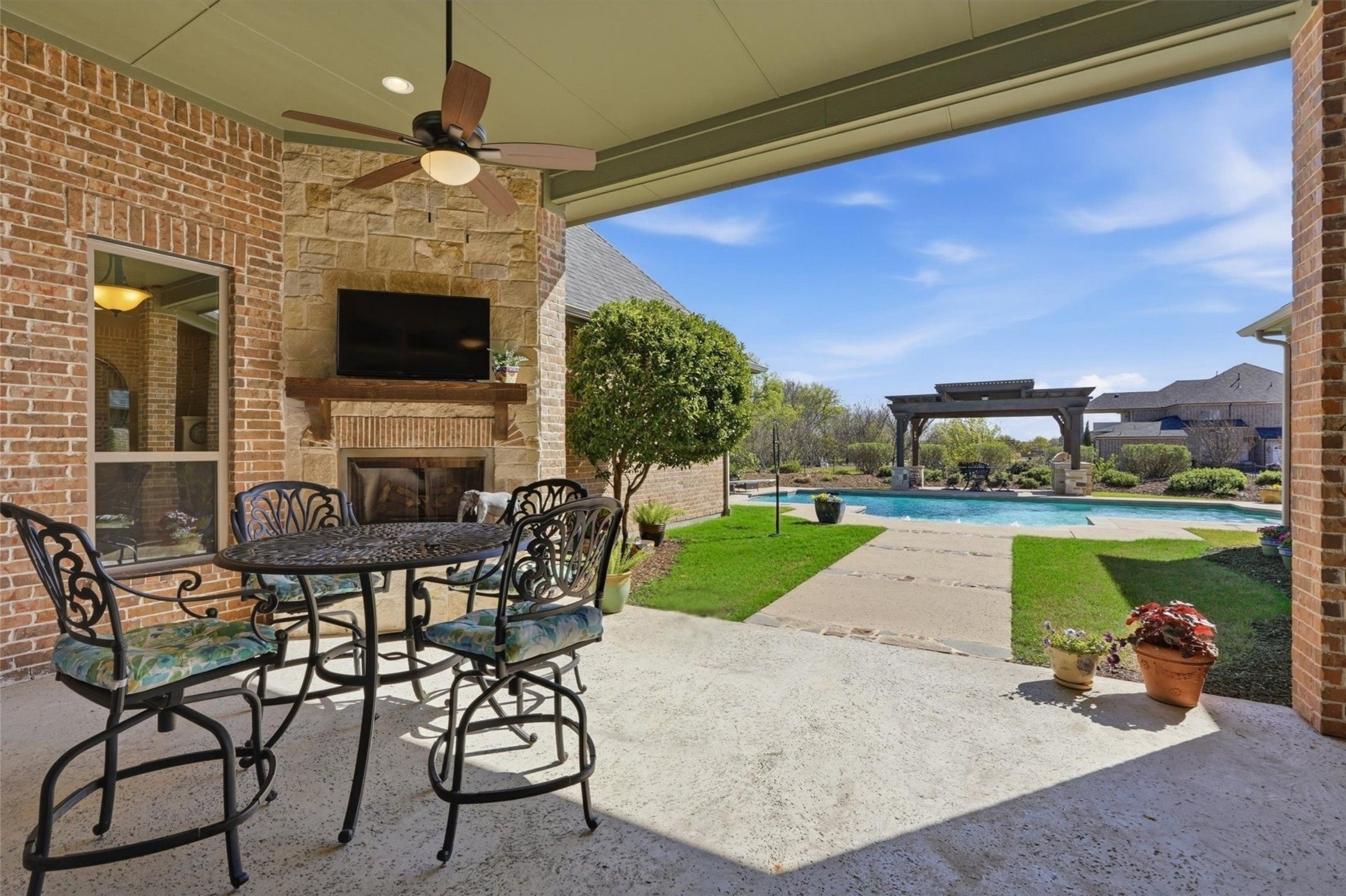 820 Maplewood Lane Lucas TX 75002