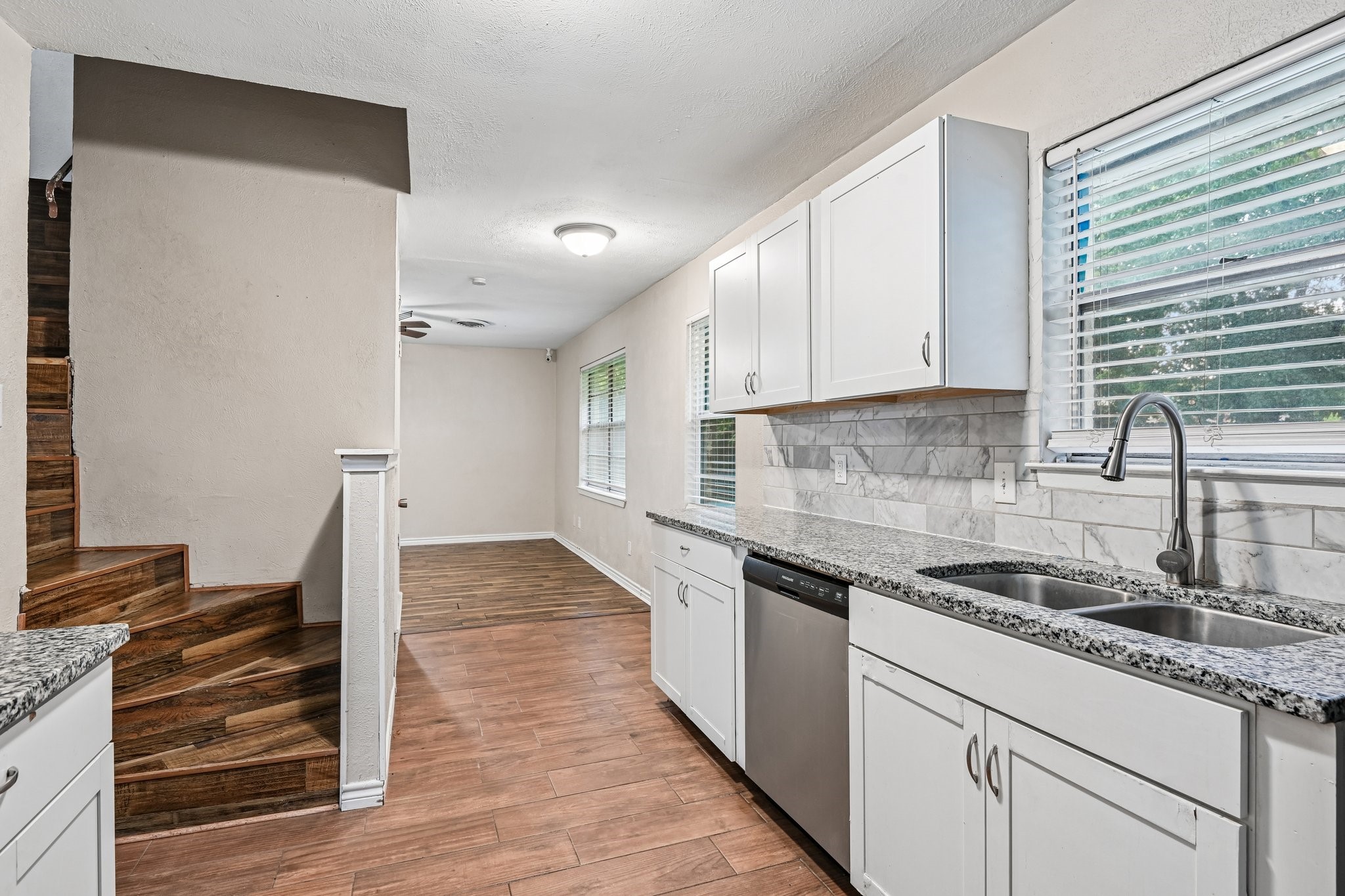 6324 Scotsdale Drive Forest Hill TX 76119