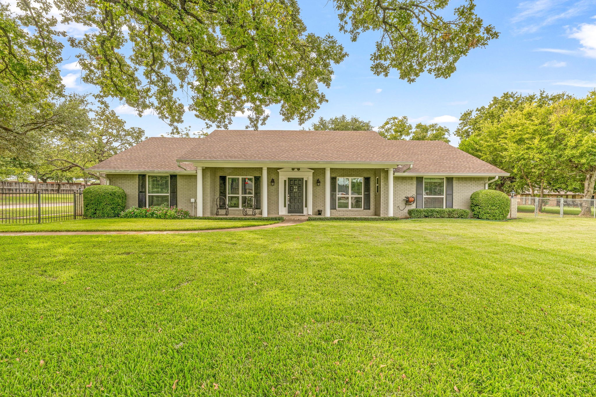 1722 Wanda Way Arlington TX 76001