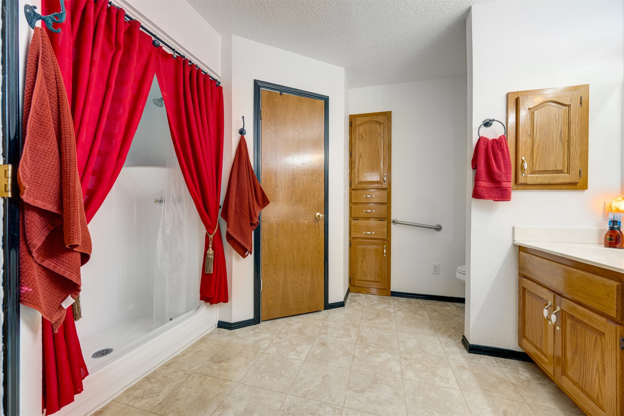 1876 Fm 906 E Powderly TX 75473